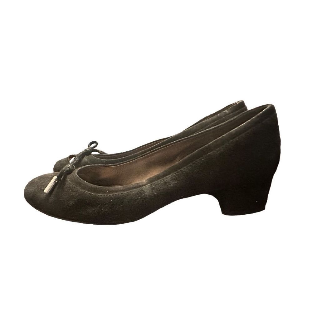 AGL Leather Suede Round Toe Low Heel Pumps